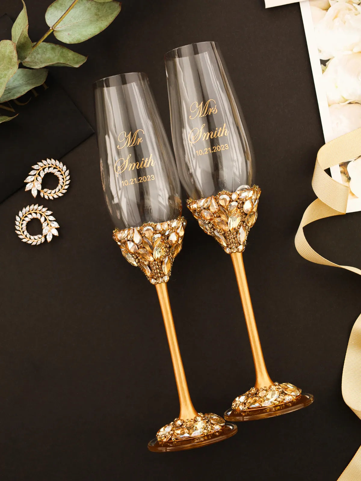 Gold Glasses Ruta