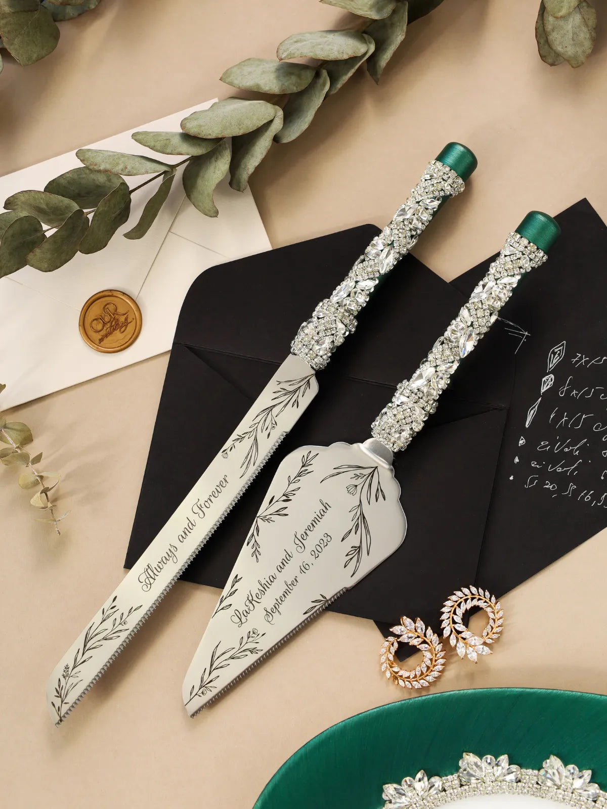 Emerald Tulipa Flutes & Cake set