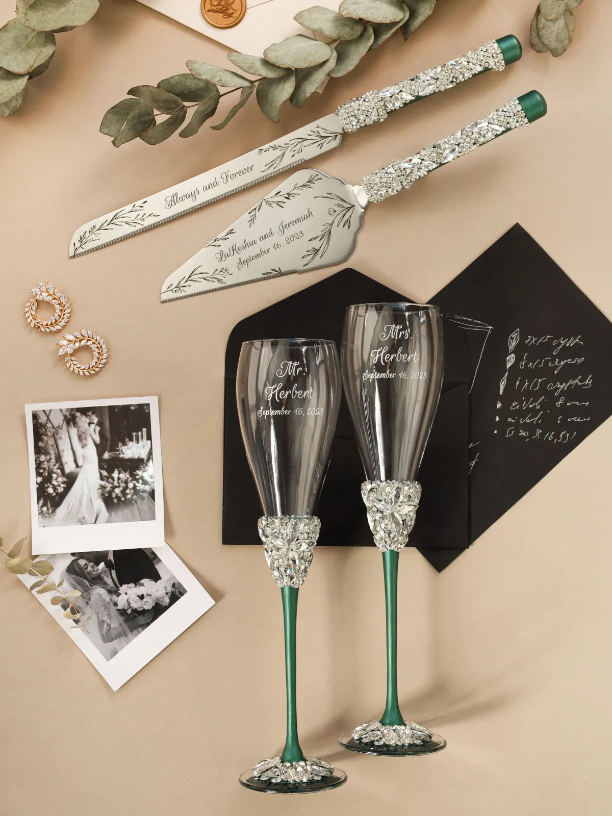 Emerald Tulipa Flutes & Cake set