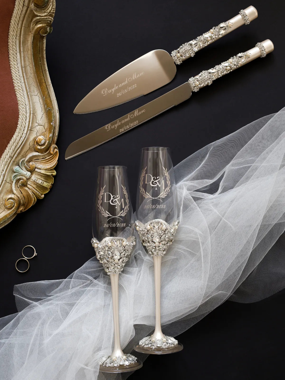 4 Pieces Wedding Toasting Flutes and Cake Server Set Champagne