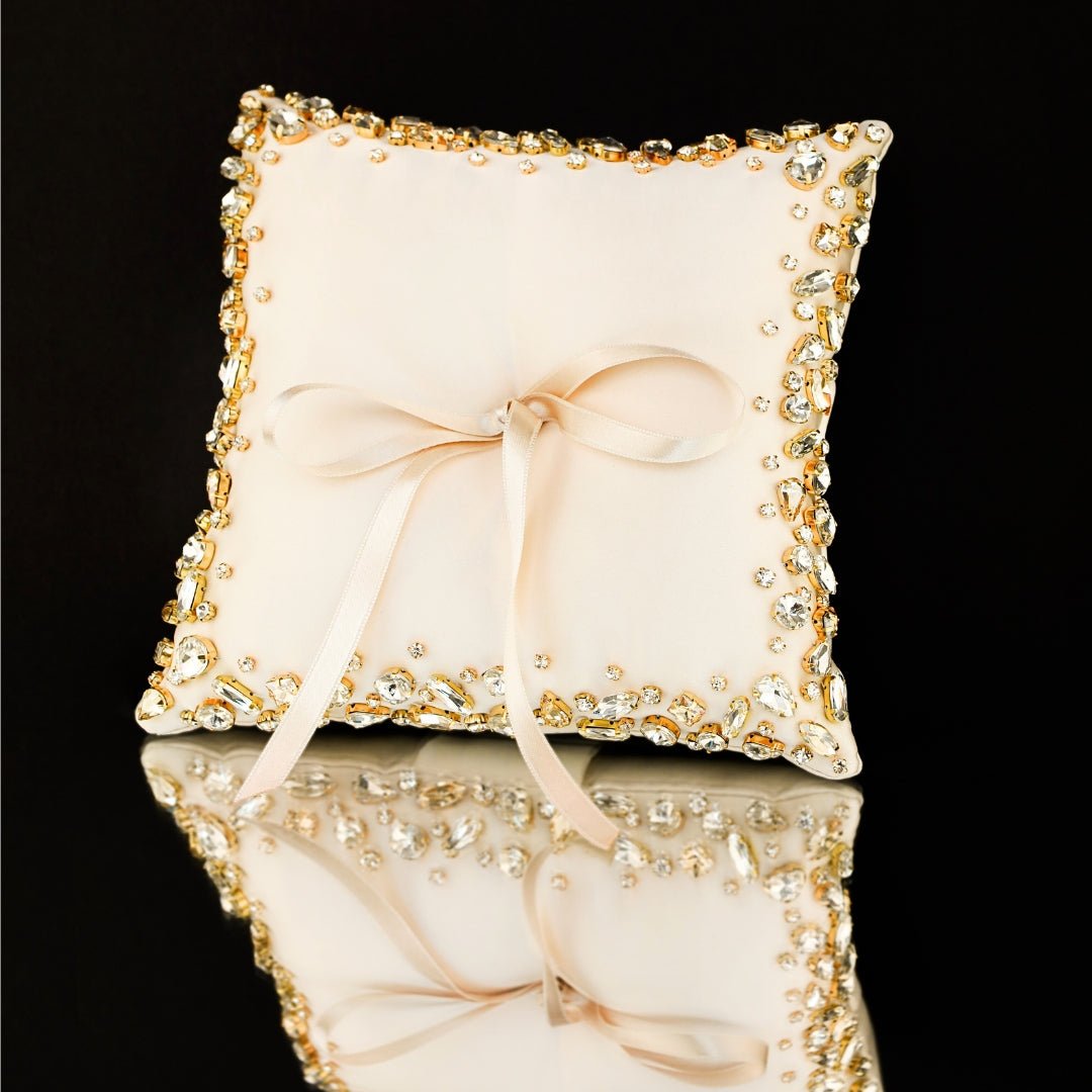Blossom Ivory & Gold Set With Pillow - ELENA HONCH