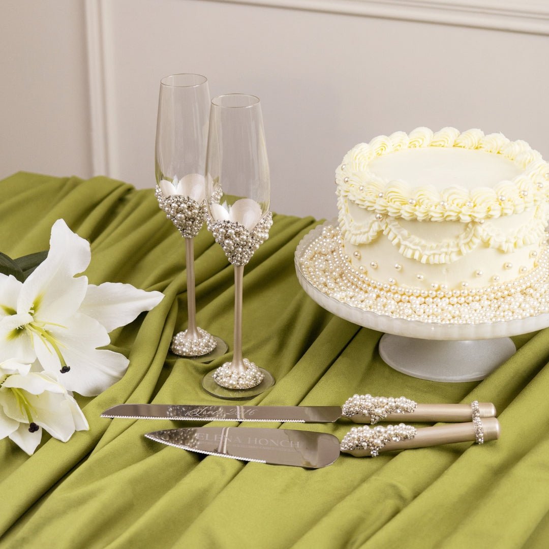 Celina Flutes & Cake Set Ivory - ELENA HONCH
