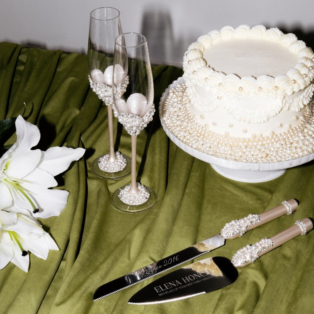 Celina Flutes & Cake Set Ivory - ELENA HONCH