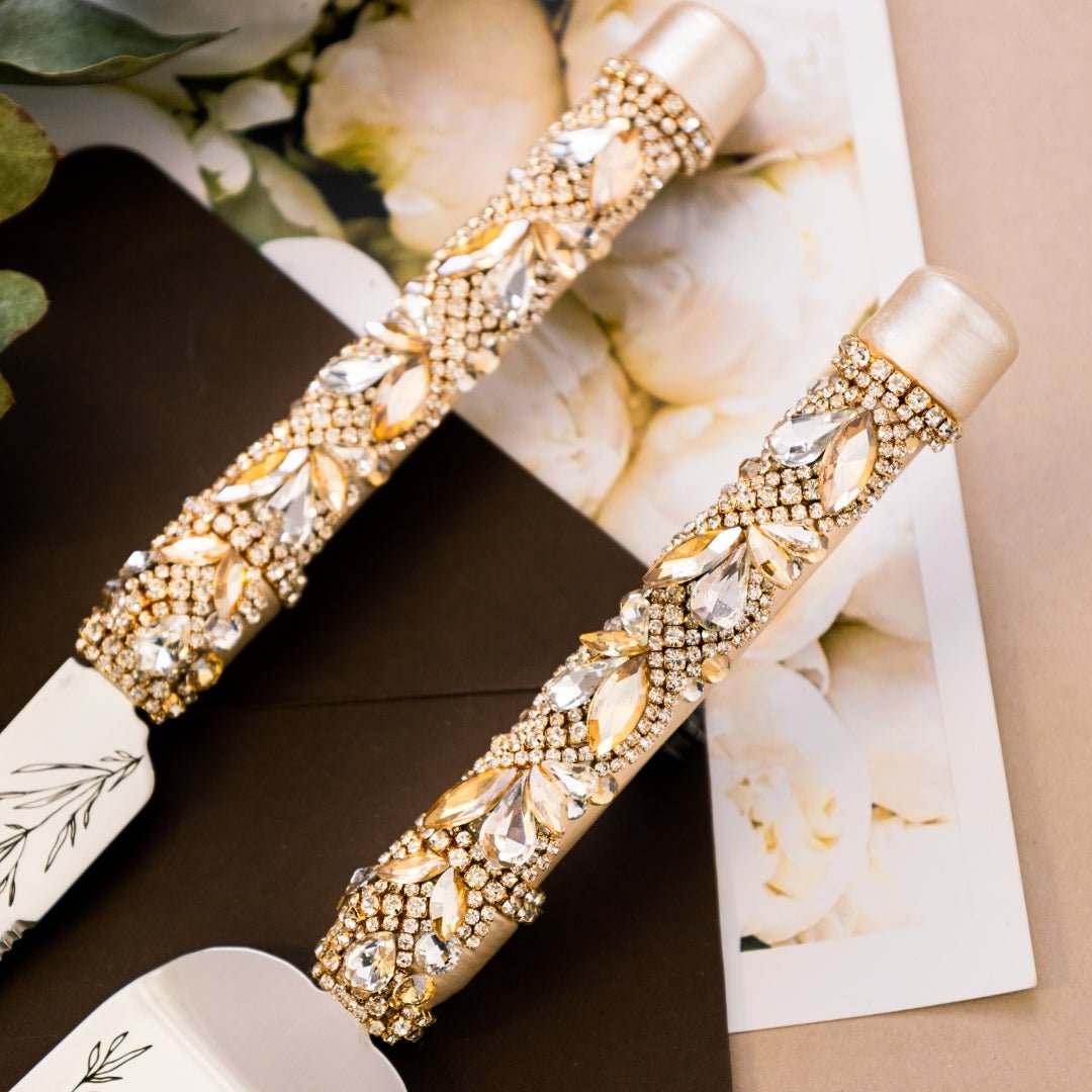 Floral Ivory & Gold Cake Set - ELENA HONCH