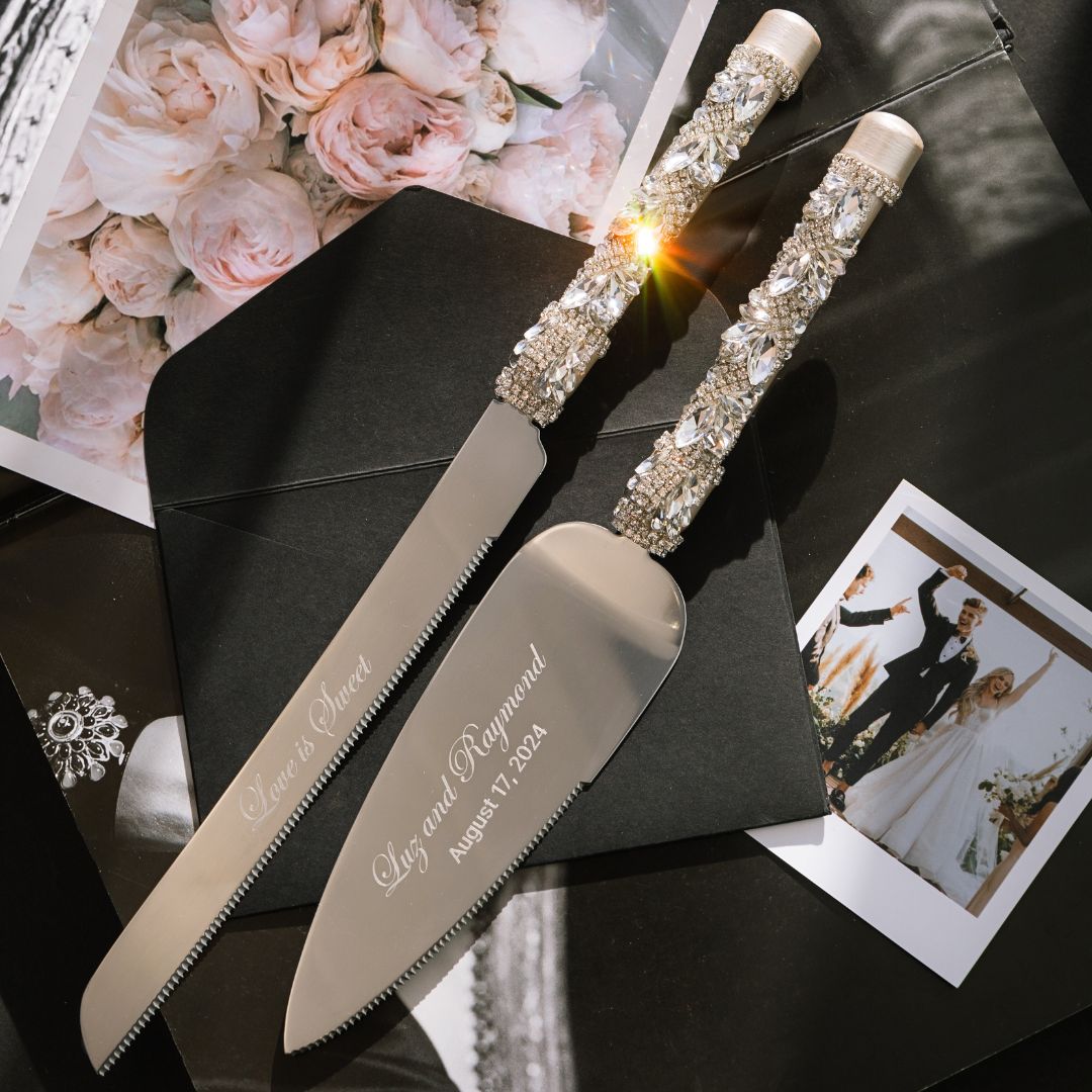 Flower Flutes & Cake Set Ivory - ELENA HONCH