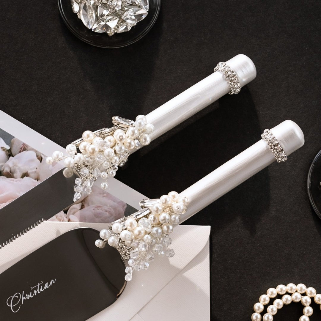 Flutes & Cake set with pearls in White - ELENA HONCH