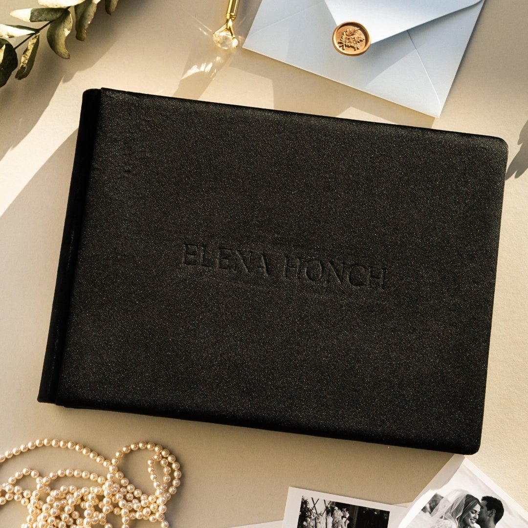 Guestbook in black - ELENA HONCH