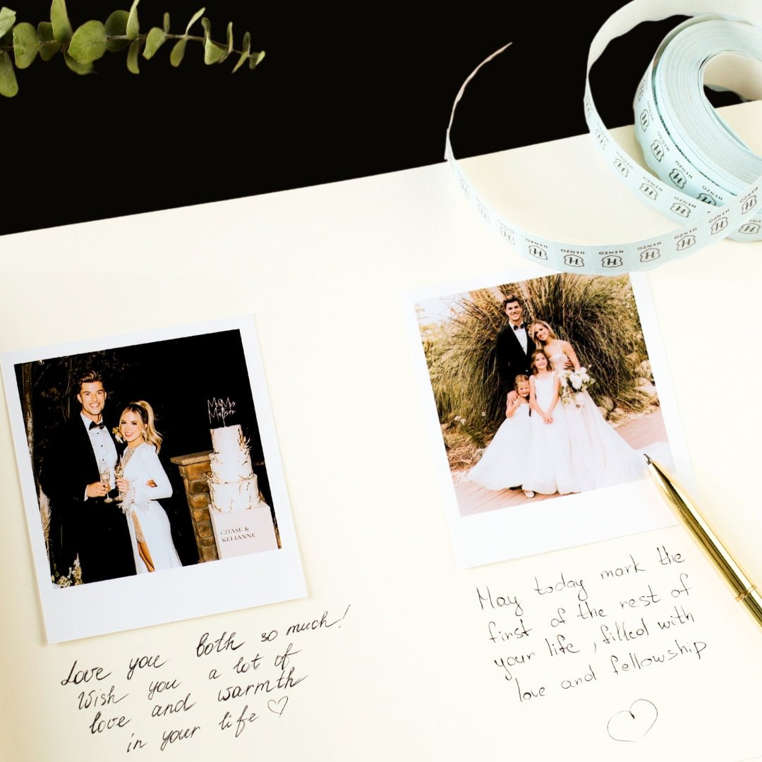 Guestbook in Emerald - ELENA HONCH