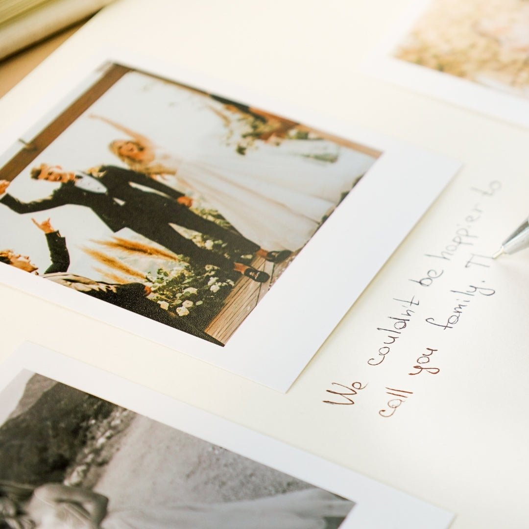 Guestbook in Ivory - ELENA HONCH