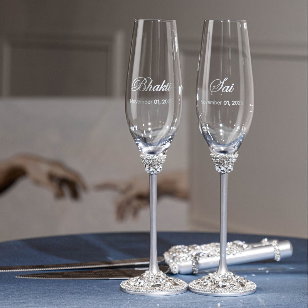 Laser - Enraved Flutes Avrora & Cake Set in Silver - ELENA HONCH