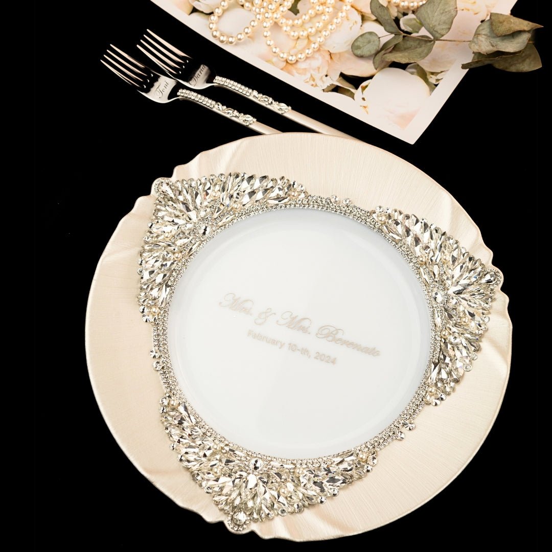 Plate And Forks Ivory with Pearls - ELENA HONCH