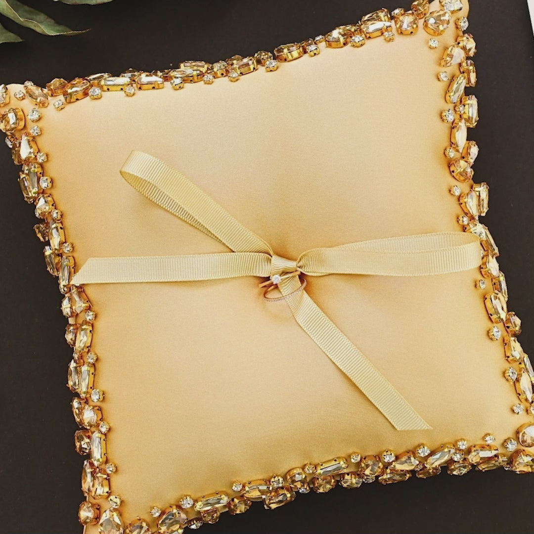 Wedding Pillow For Rings In Gold