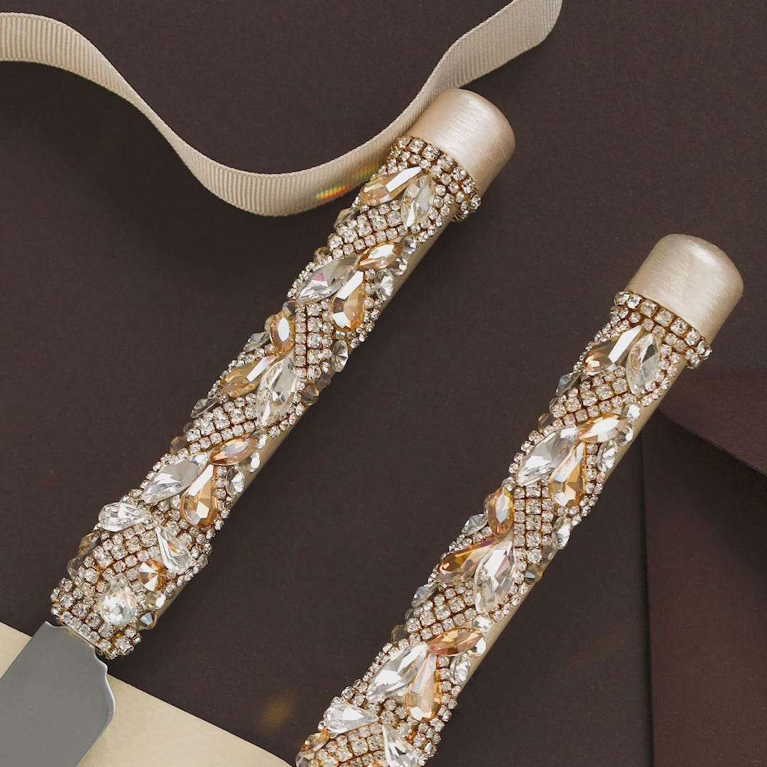 Ivory & Gold Cake Set