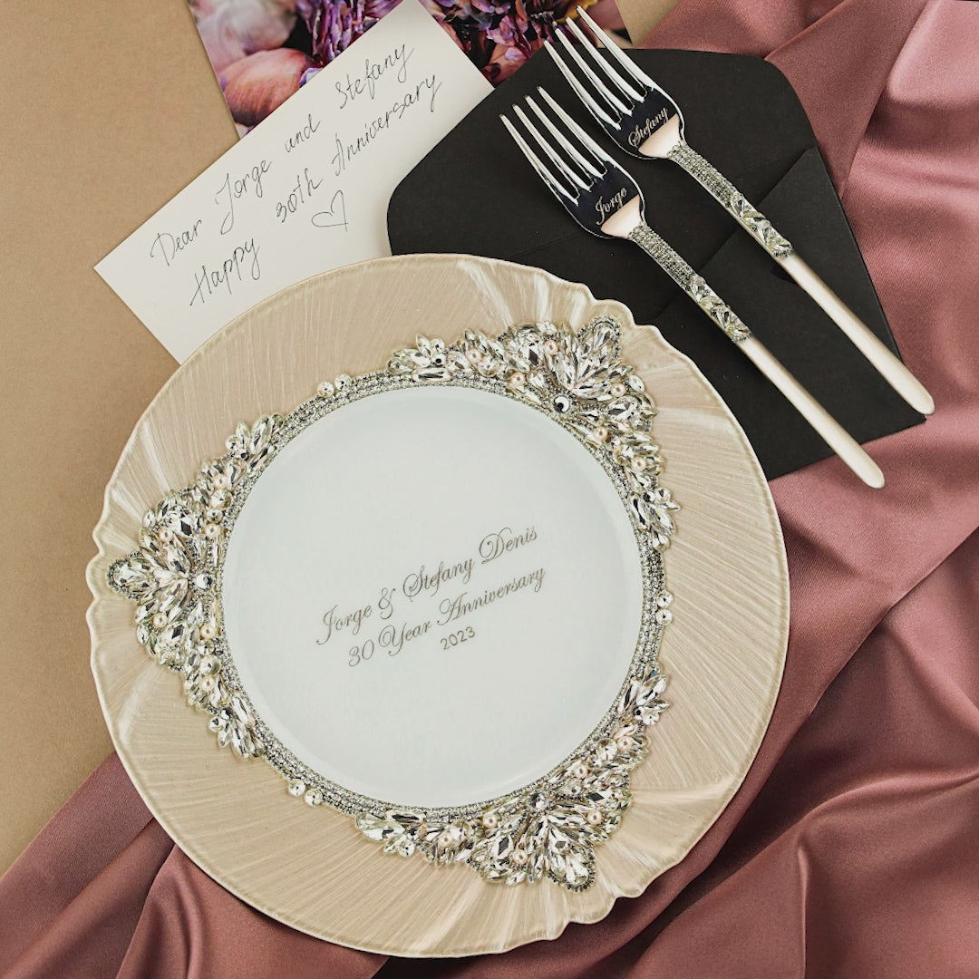30th Anniversary Ivory Set For Cake