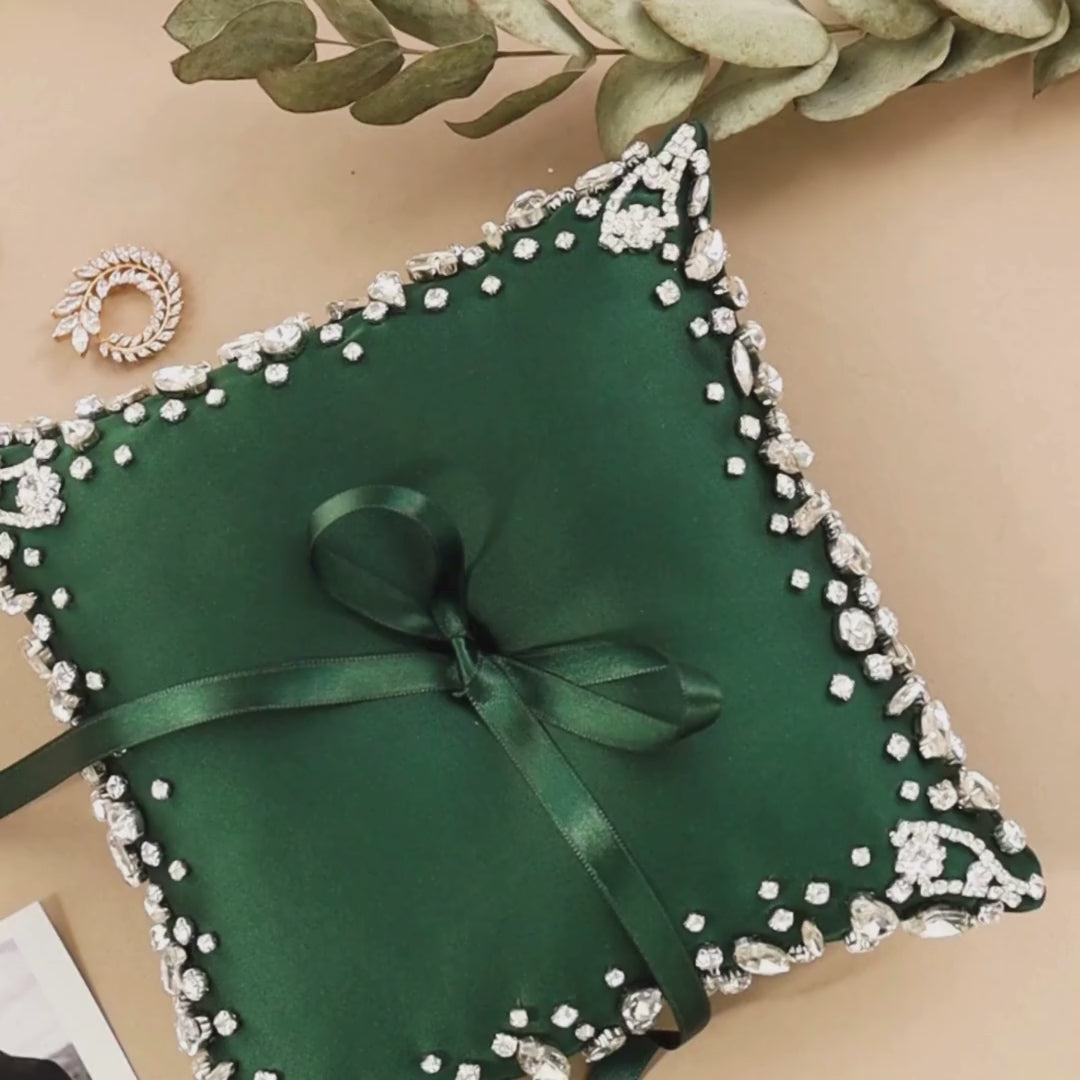 Wedding Pillow For Rings In Emerald