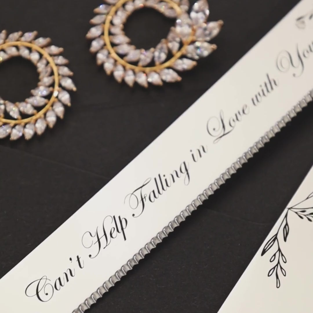 Ivy White Flutes & Set for Cake