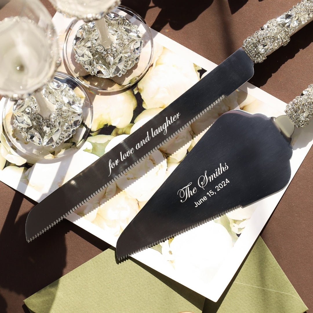 Ruta White Toasting Glasses & Cake Cutting Set with Pillow - ELENA HONCH