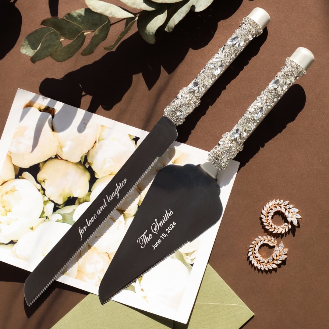 Ruta White Toasting Glasses & Cake Cutting Set with Pillow - ELENA HONCH
