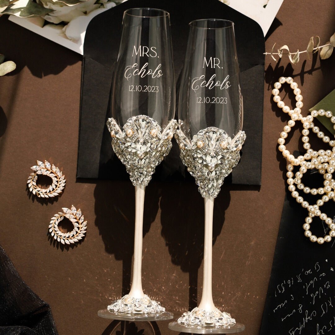 Wedding Glasses & Cake Set Blossom Ivory With Pearls - ELENA HONCH