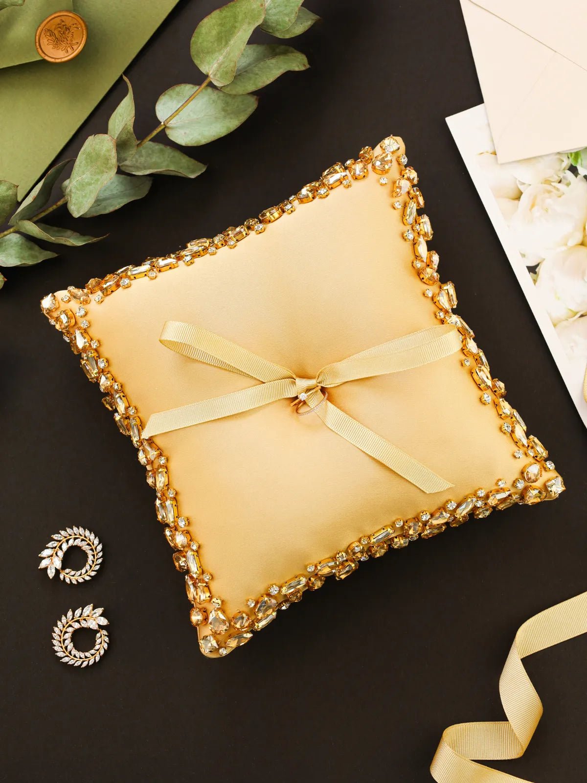 Wedding Pillow For Rings - ELENA HONCH