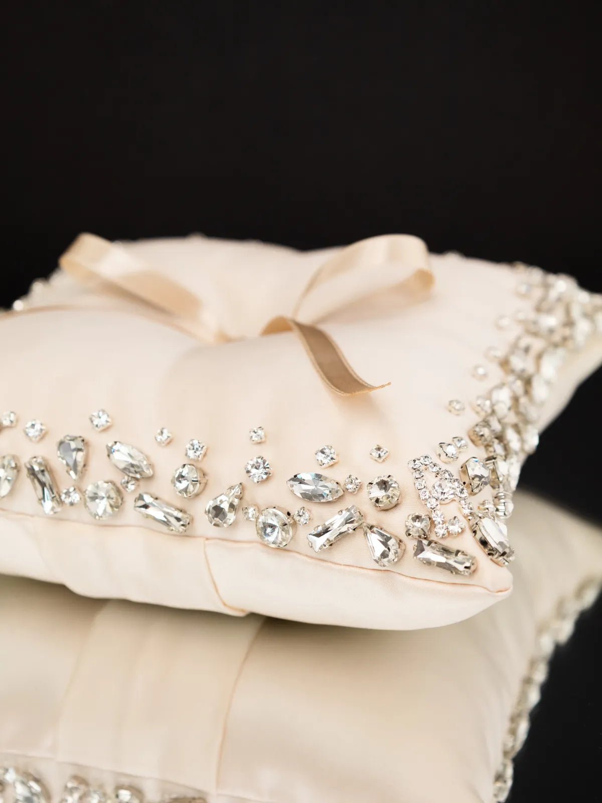 Wedding Pillow For Rings - ELENA HONCH