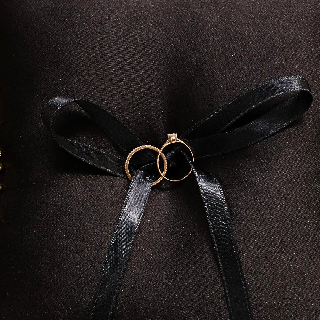Wedding Pillow For Rings Black & Silver - ELENA HONCH