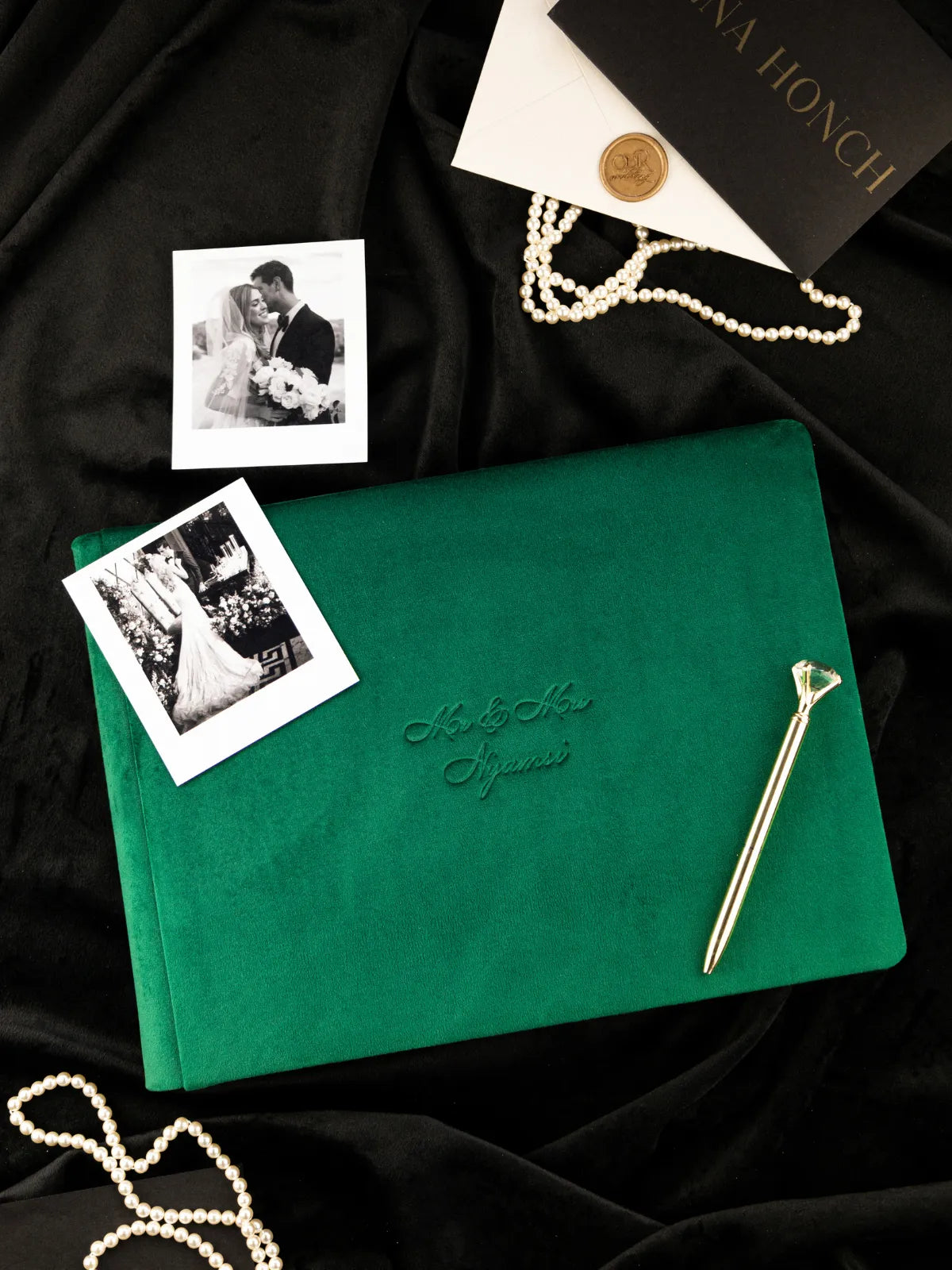 Guestbook In Emerald