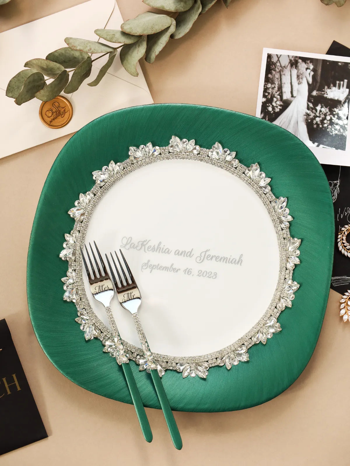 Plate And Forks Emerald Set