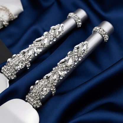 Ruta Flutes with Cake Set in Black &amp; Silver