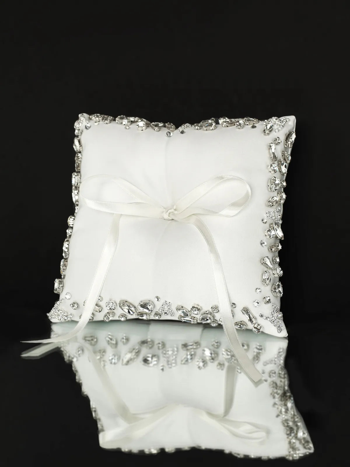 Wedding Pillow For Rings In White