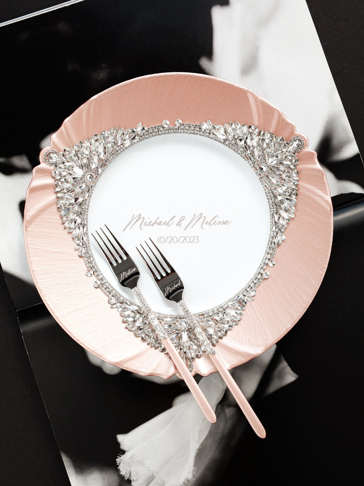 Plate And Forks Blush Set