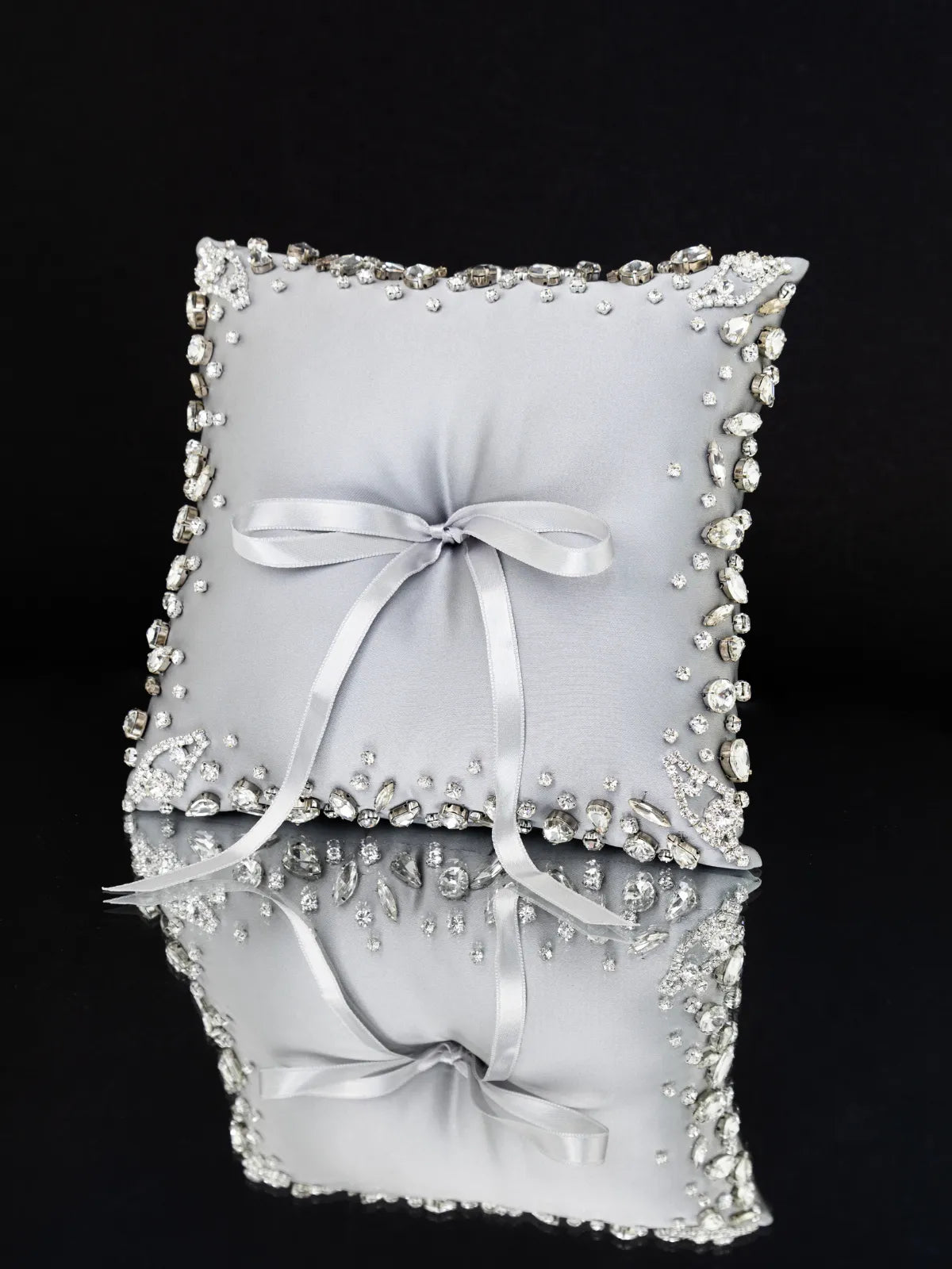 Wedding Pillow For Rings In Silver
