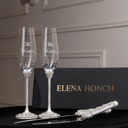 Wedding Flutes Avrora &amp; Cake Cutting Set in White