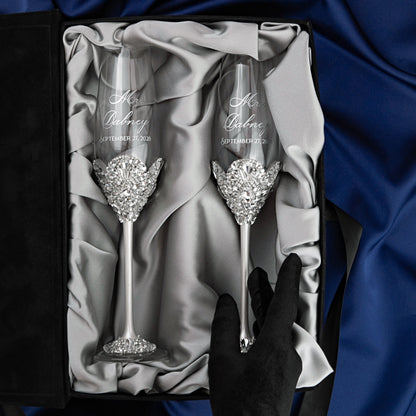 Flutes Blossom White in Silver Satin-Lined Boxes