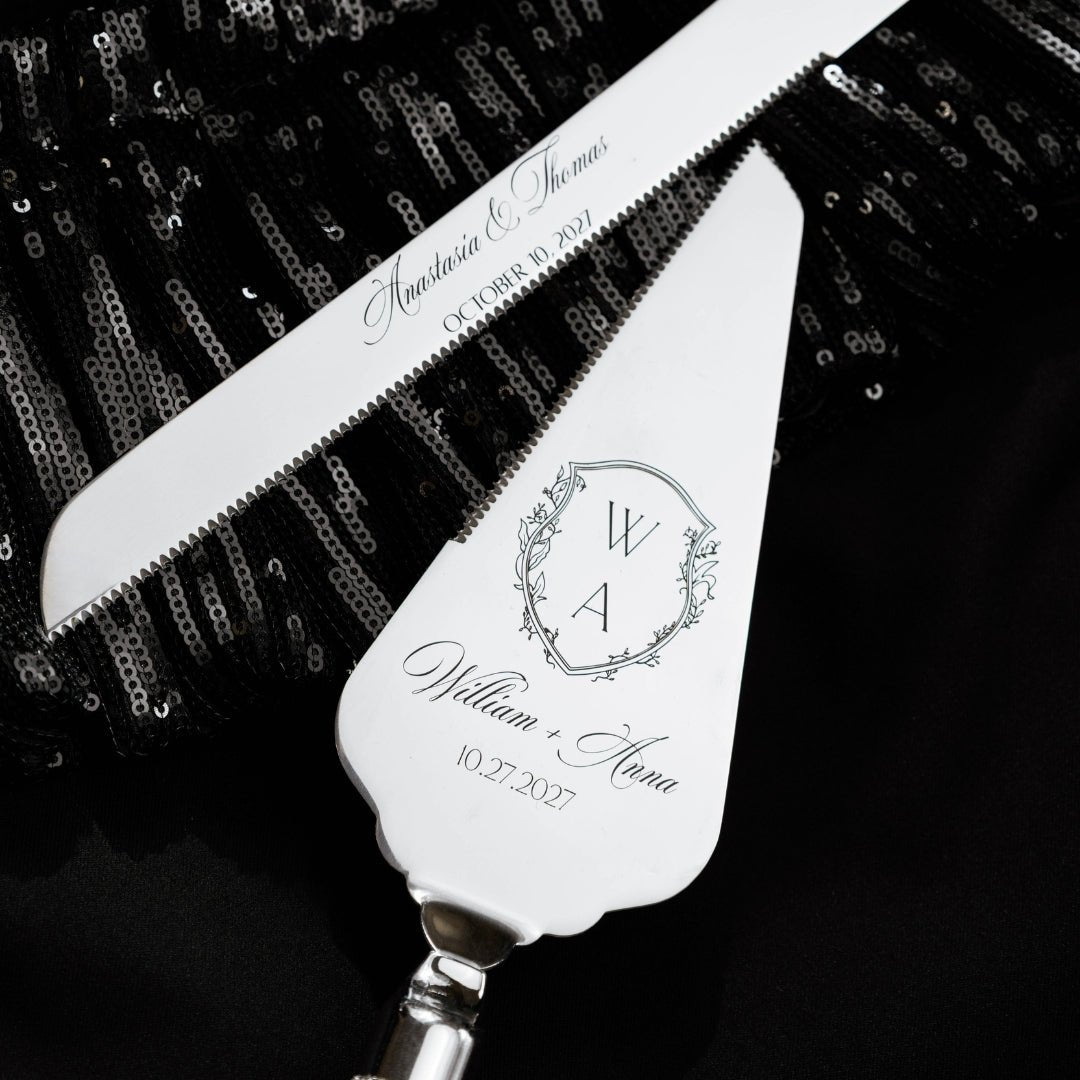 Celebration Champagne Flutes &amp; Cake Set in Silver - ELENA HONCH