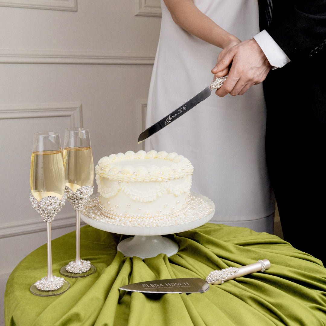 Celina Flutes &amp; Cake Set Ivory - ELENA HONCH