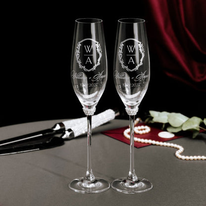 Crystal Line Champagne Flutes &amp; Cake Set in Silver - ELENA HONCH