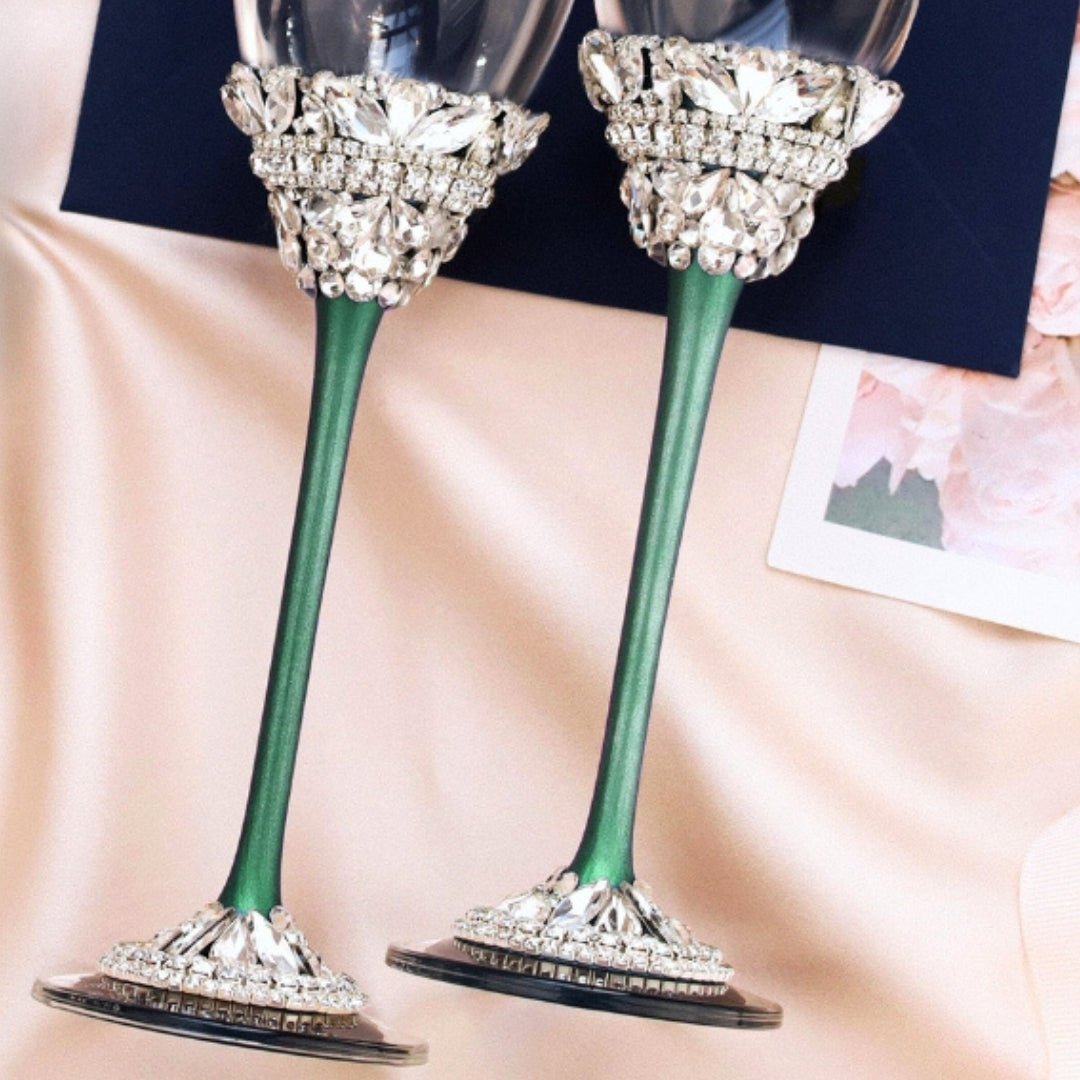 Flutes &amp; Set for Cake in Emerald color - ELENA HONCH