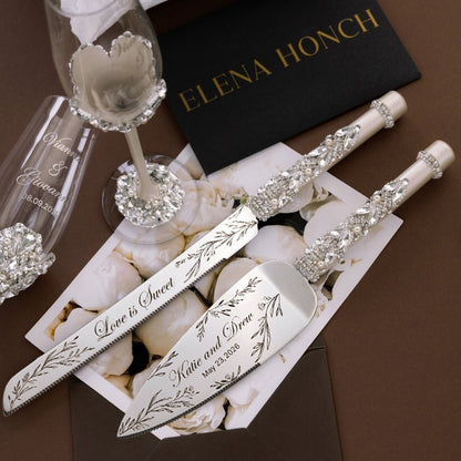 Glasses Blossom Ivory With Pearls &amp; Cake Set With Pillow for Rings - ELENA HONCH
