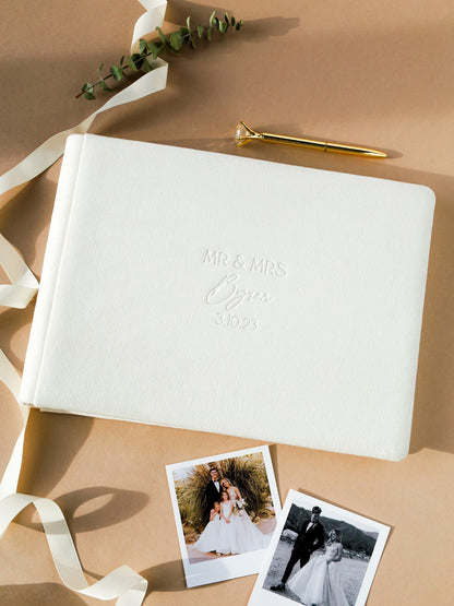 Guestbook in ivory - ELENA HONCH