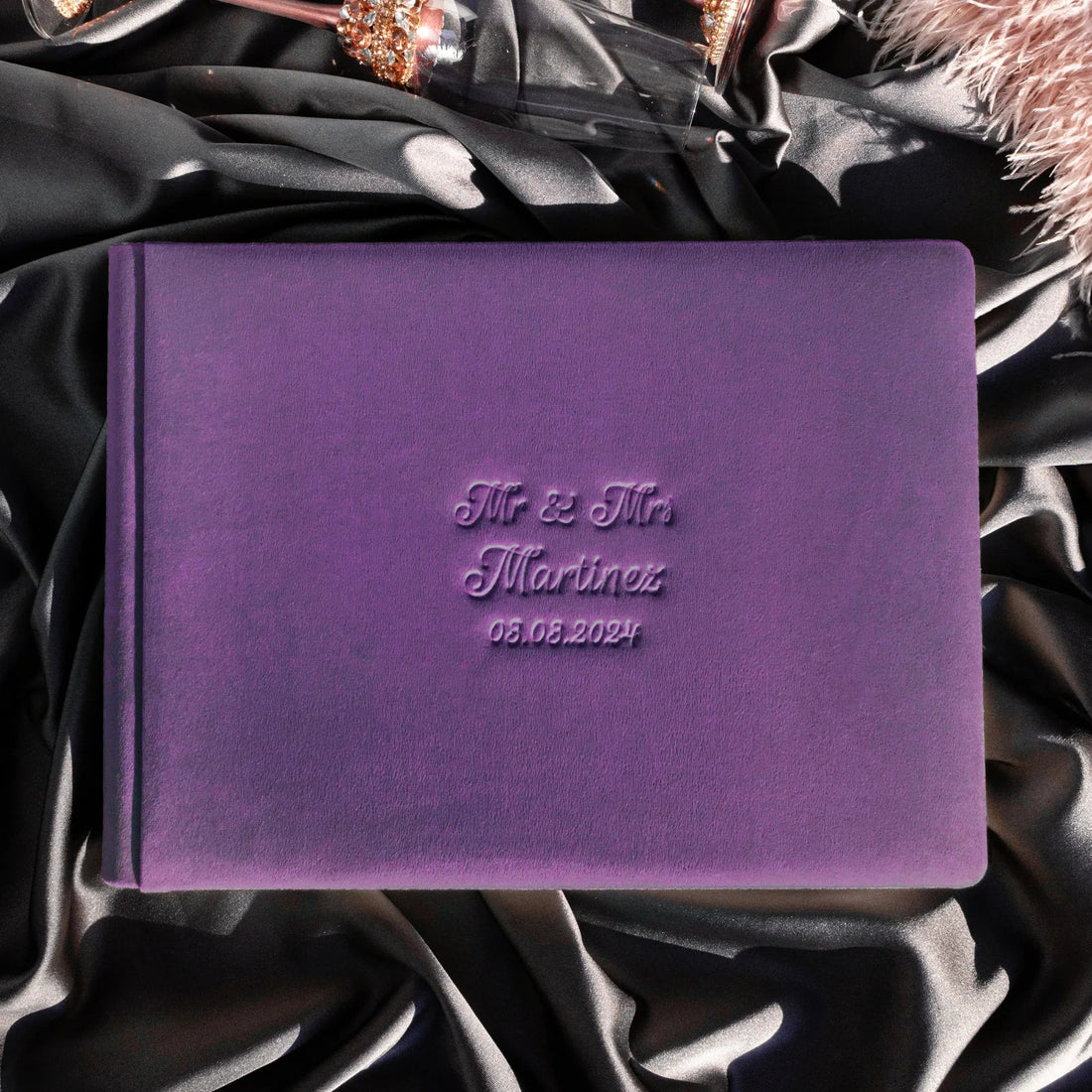 Guestbook in plum - ELENA HONCH