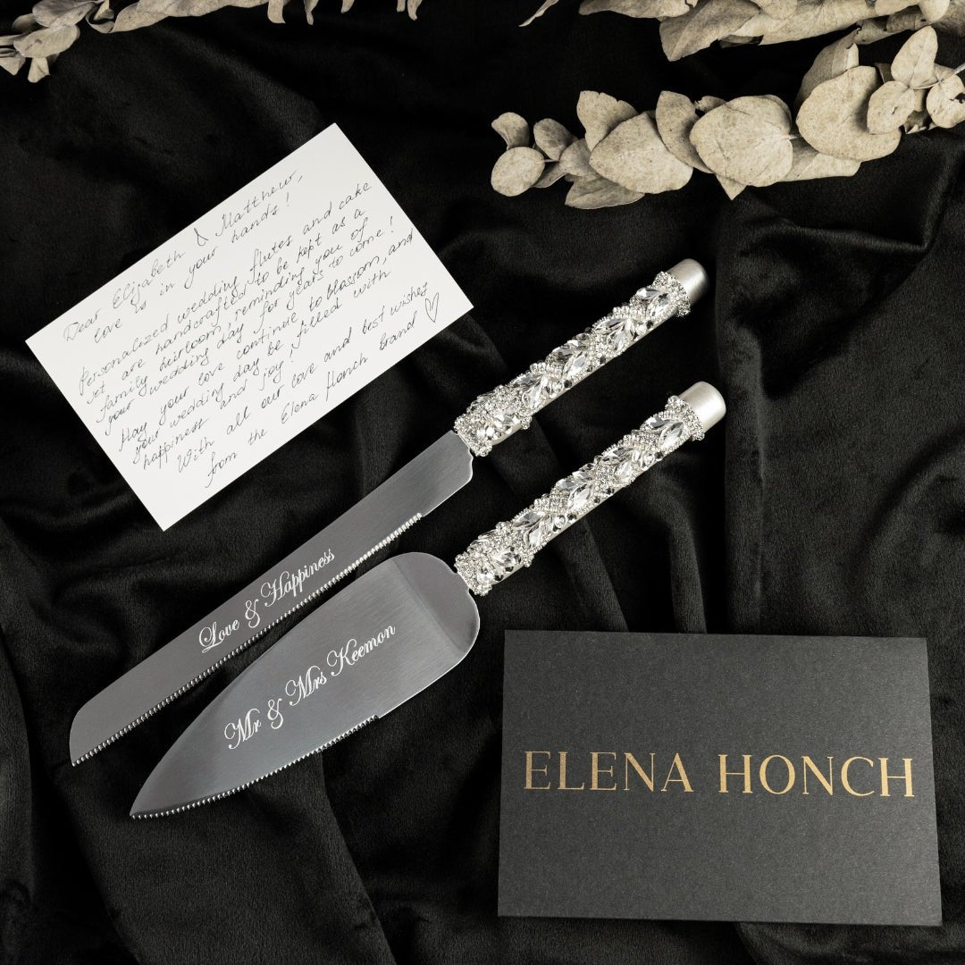 Ivy White Flutes &amp; Set for Cake - ELENA HONCH