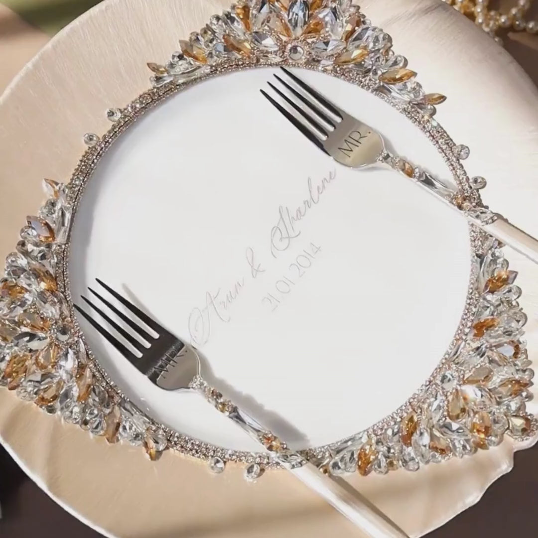 Plate And Forks Ivory &amp; Gold Set