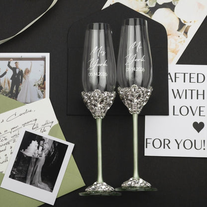 Ruta Flutes &amp; Cake Set in Eucalyptus Color - ELENA HONCH