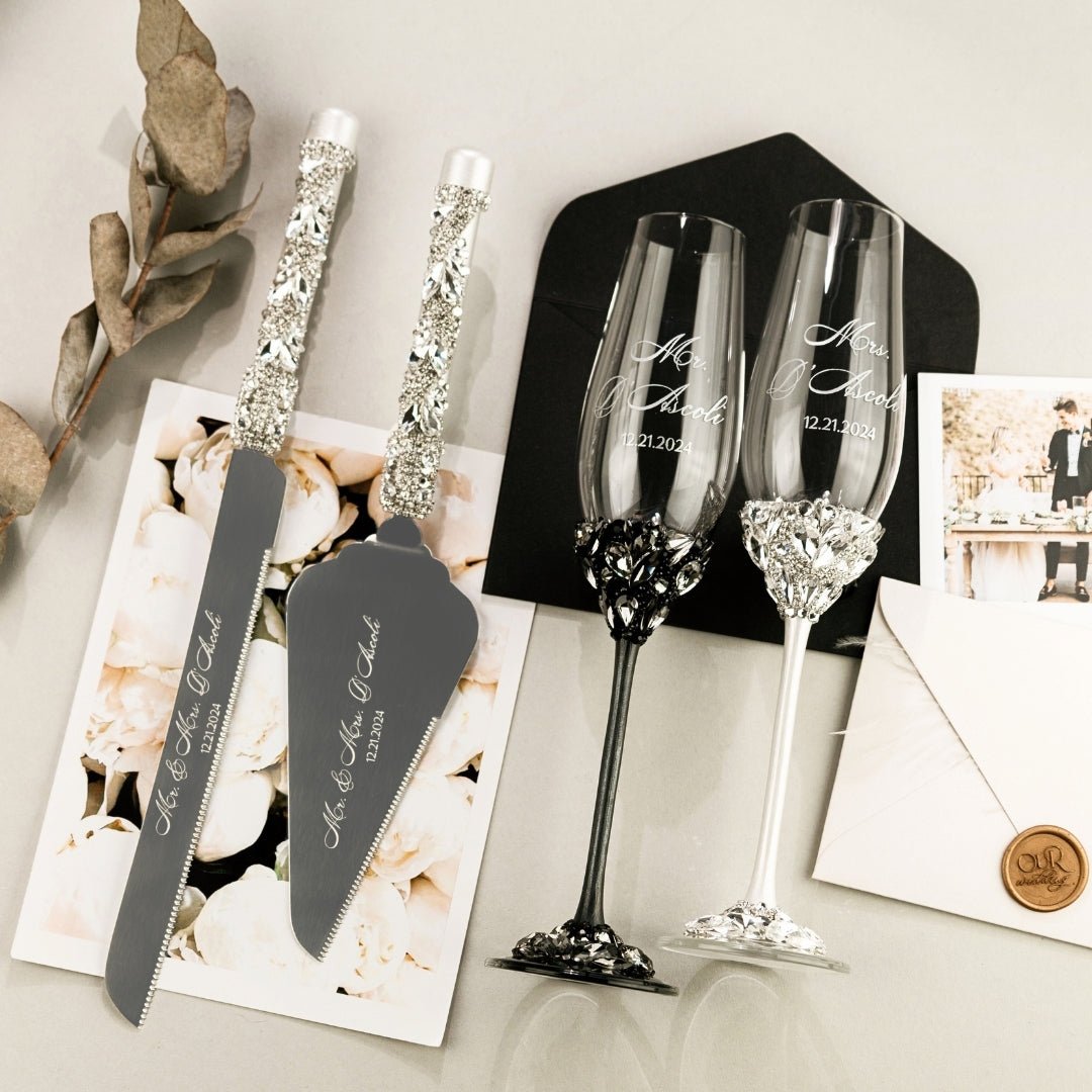 Ruta Flutes with Cake Set in Black &amp; White - ELENA HONCH