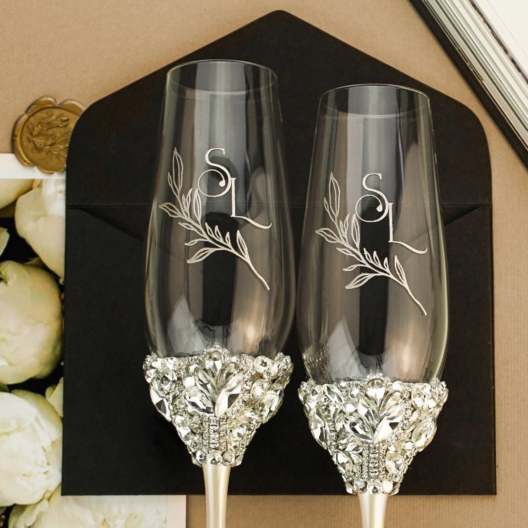 Wedding Wine Glasses & 2024 Cake Serving Set