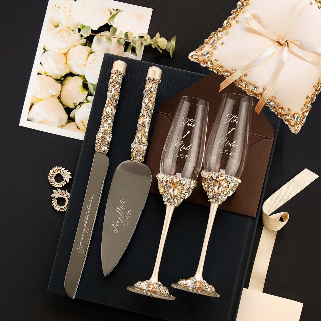 Ruta Ivory &amp; Gold Flutes and Cake Set with Pillow for Rings - ELENA HONCH