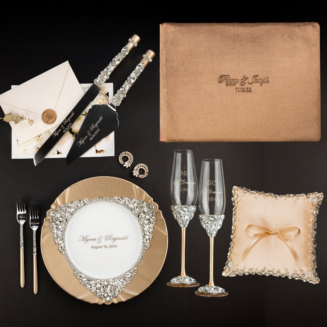 Ruta Set in Champagne with Pillow and Brown Guest Book - ELENA HONCH