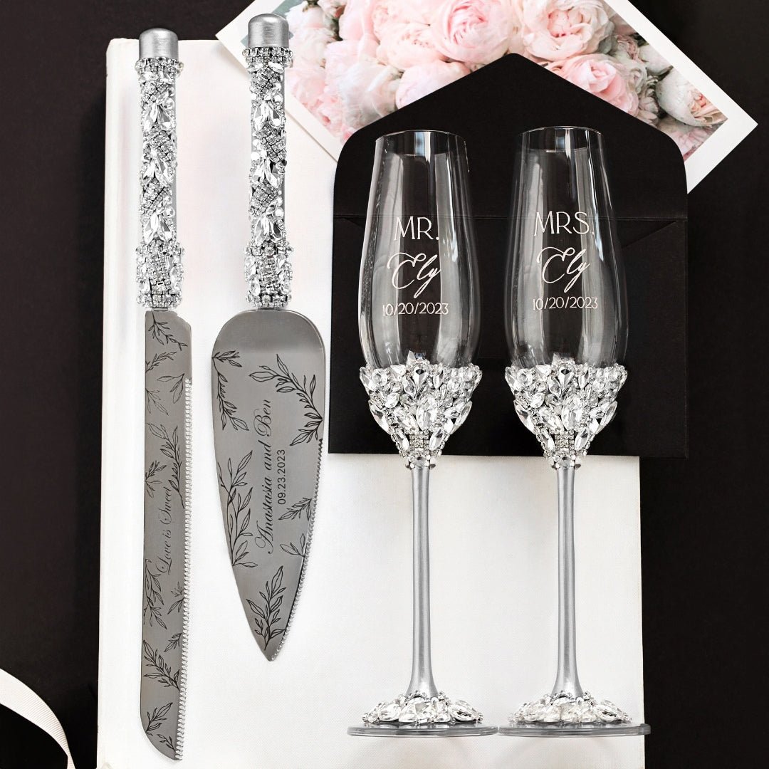 Wedding glasses and cake server set Toasting flutes rose gold bride and groom Champagne glasses shops Wedding flutes and cake set of4