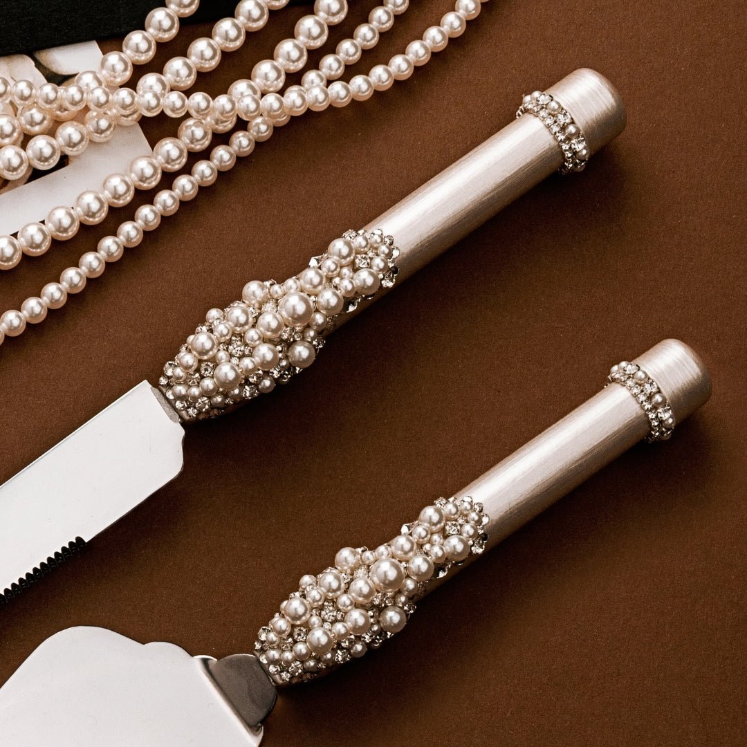 Swan Ivory Cake Set with pearls - ELENA HONCH